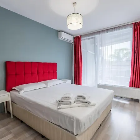 Adam And Eve Luxury Apartments - Shabbat Friendly Bucharest Exterior photo