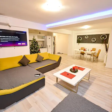 Adam And Eve Luxury Apartments - Shabbat Friendly Bucharest Exterior photo