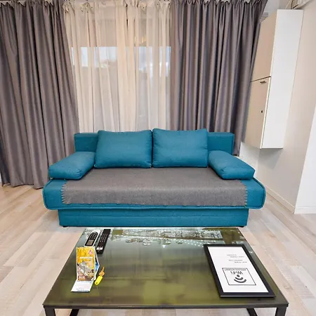 Adam And Eve Luxury Apartments - Shabbat Friendly Bucharest Exterior photo