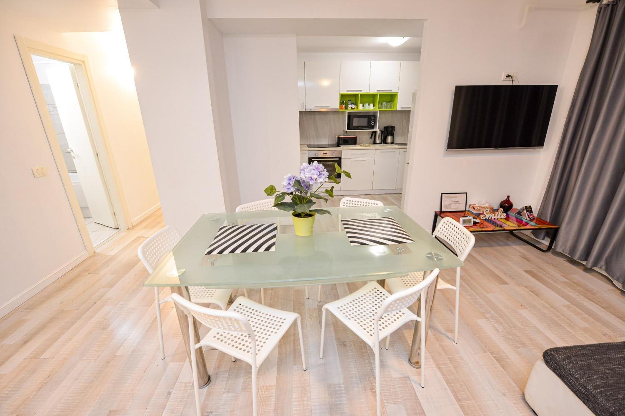 Adam And Eve Luxury - Shabbat Friendly *